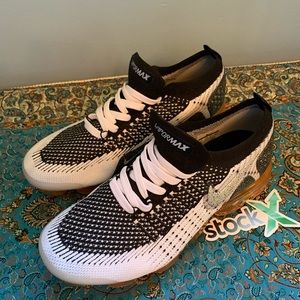 Nike Vapormax men sz 8.5 women sz 10